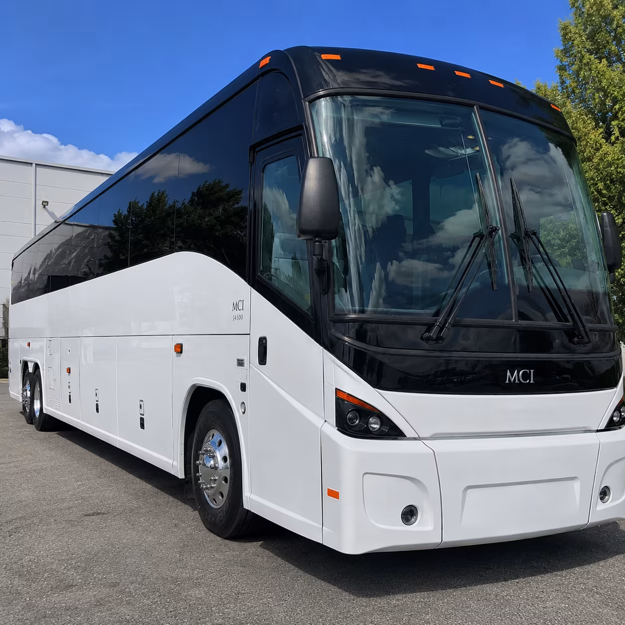 group airport shuttles for carlsbad resorts hotels legoland visitors
